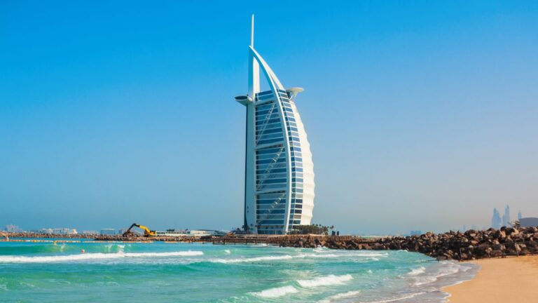 Iconic Burj Al Arab in Dubai to Close for Major 18-Month Restoration