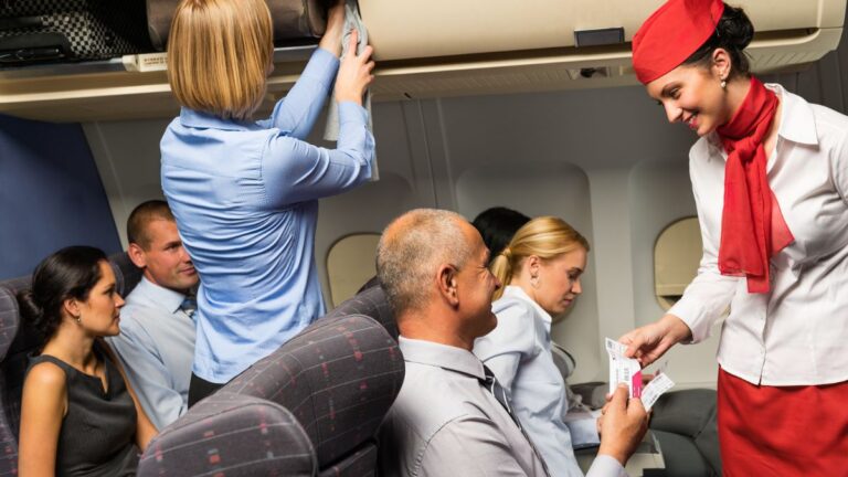 Why a Pilots Wife Recommends Avoiding Certain Outfits on Your Next Flight