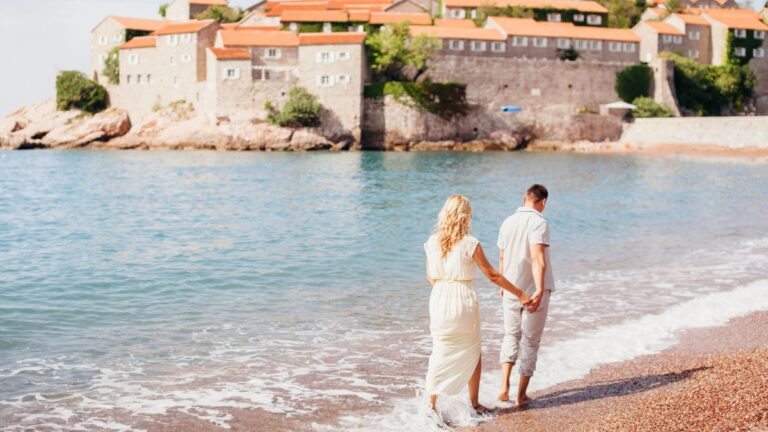 Couple Quit Their Jobs to Travel the World and Faced an Unexpected Reality: “We Are Spending Our Savings”