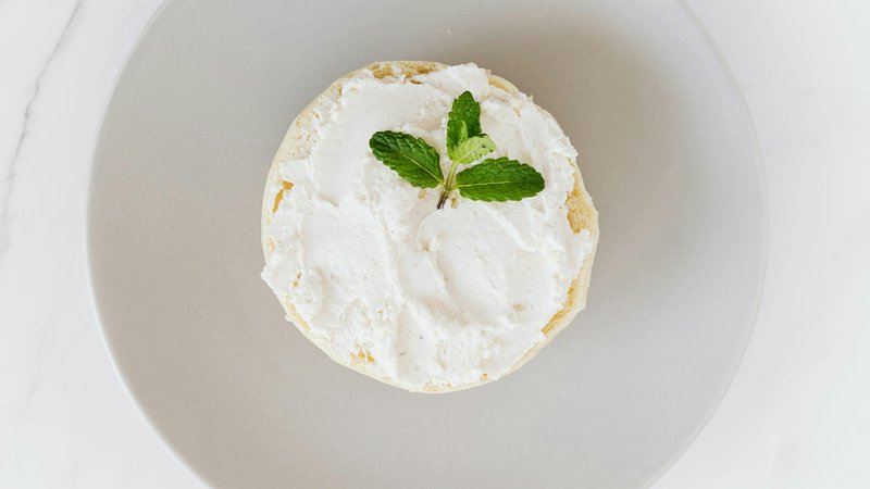 Can Dogs Eat Cream Cheese? Safety Guide – Keep the Tail Wagging