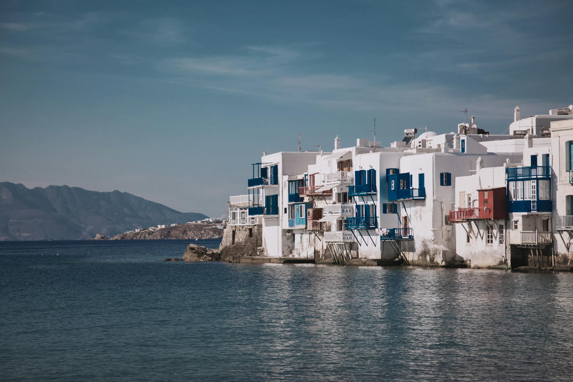 Destination Myconos